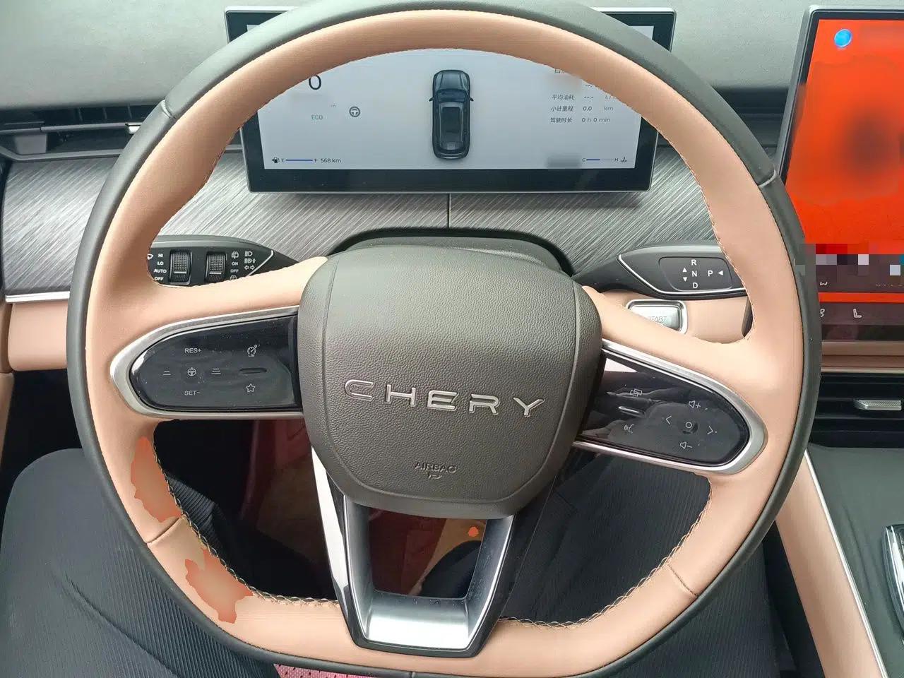Chery Tiggo 8 L 2024 2.0T Two-Wheel Drive Luxury Edition 5 Seats — миниатюра 11