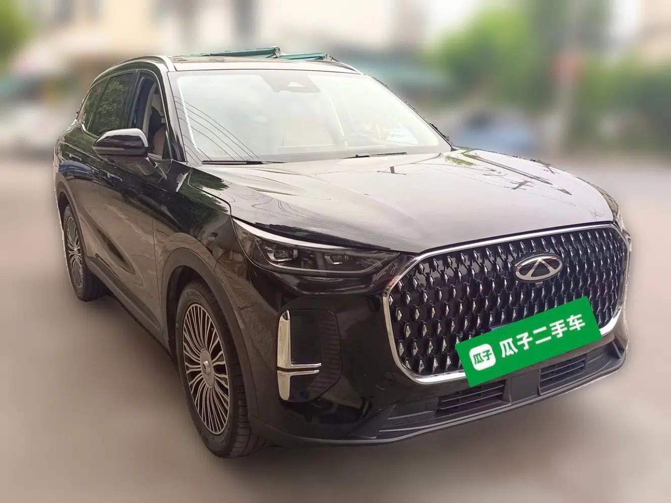 Chery Tiggo 8 L 2024 2.0T Two-Wheel Drive Luxury Edition 5 Seats — миниатюра 3