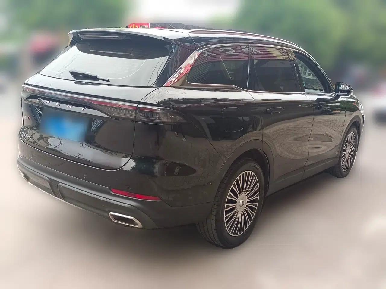 Chery Tiggo 8 L 2024 2.0T Two-Wheel Drive Luxury Edition 5 Seats — миниатюра 6