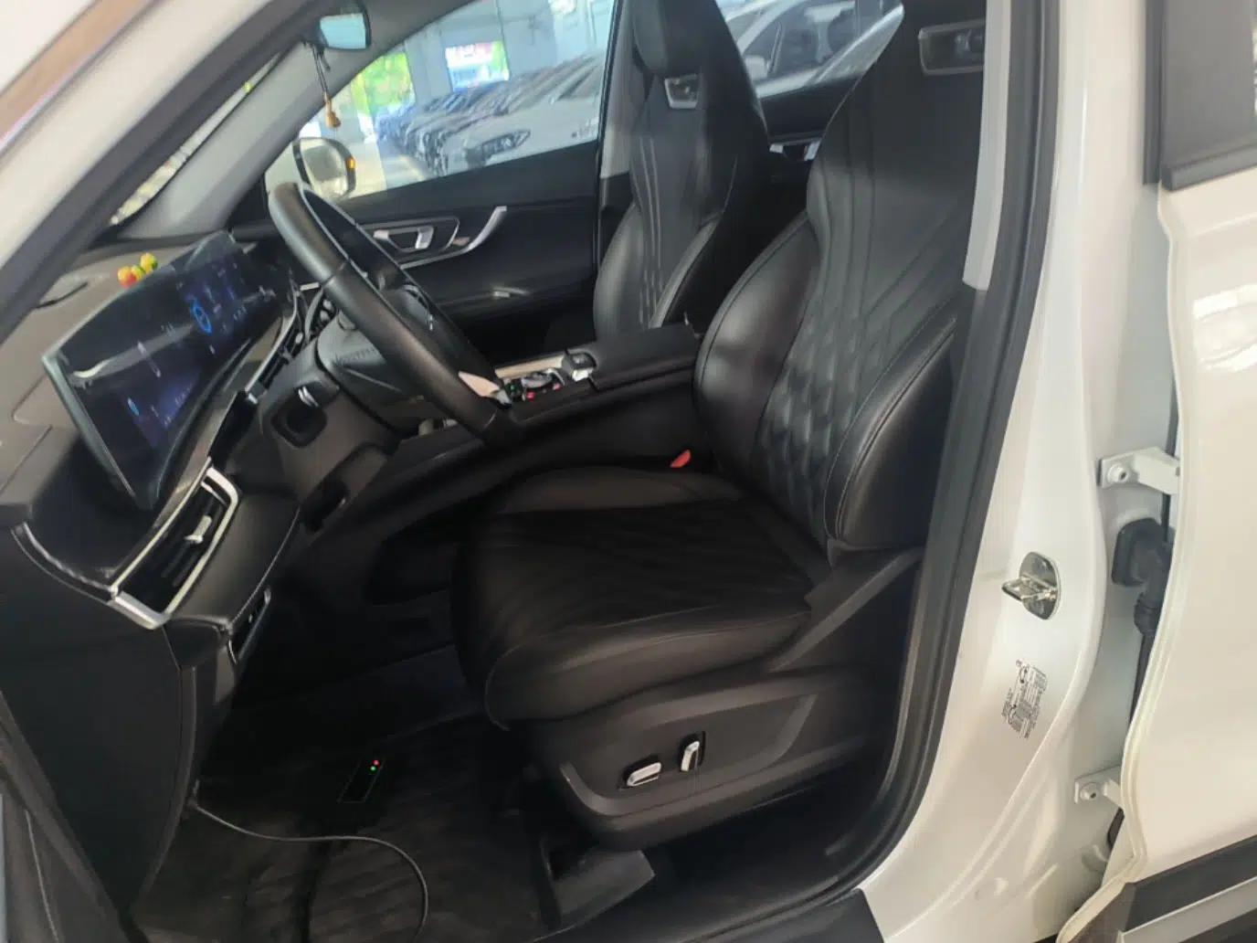 Chery Tiggo 7 PLUS 2023 Champion Edition 1.5 TCI CVT Extraordinary Version — миниатюра 18