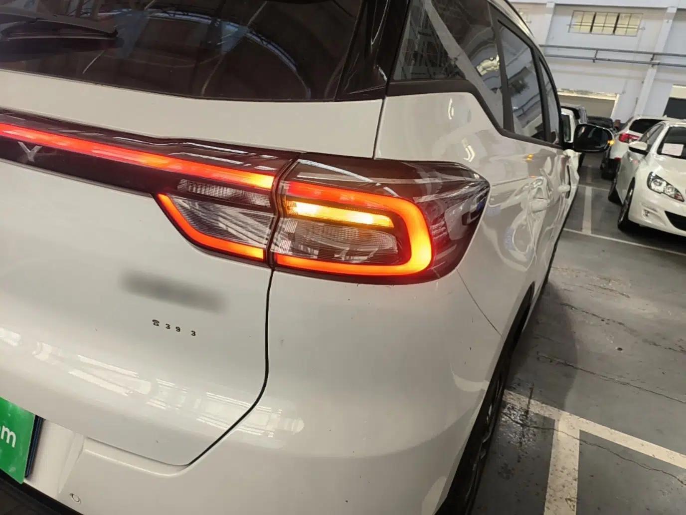 Chery Tiggo 7 PLUS 2023 Champion Edition 1.5 TCI CVT Extraordinary Version — миниатюра 7