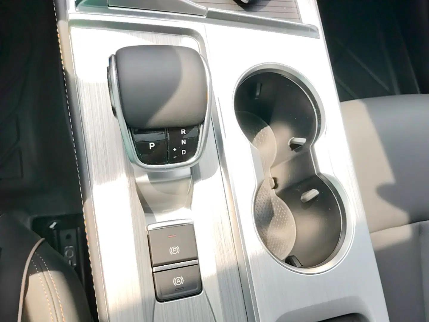 Chery Arrizo 5 PLUS 2023 1.5T CVT EnjoyPLUS — миниатюра 17