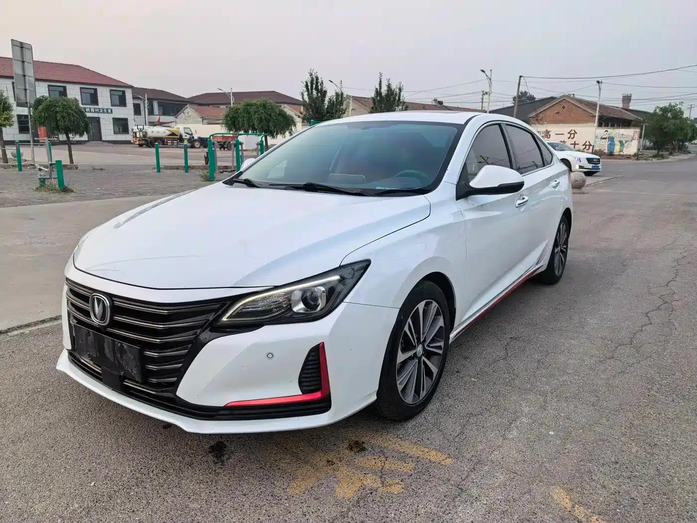 Ruicheng CC 2021 Blue Whale Edition 1.5T DCT Luxury — миниатюра 1