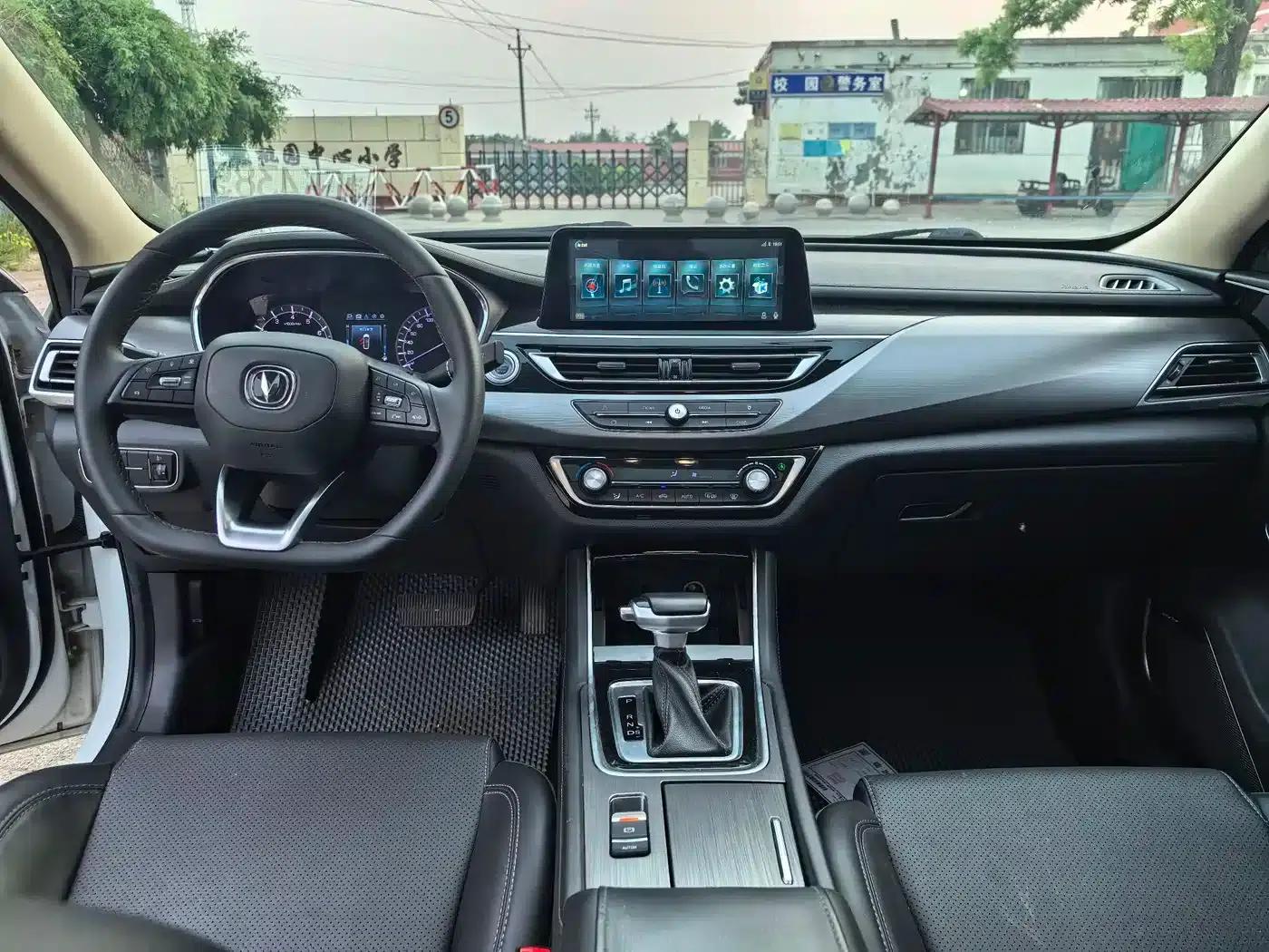 Ruicheng CC 2021 Blue Whale Edition 1.5T DCT Luxury — миниатюра 11