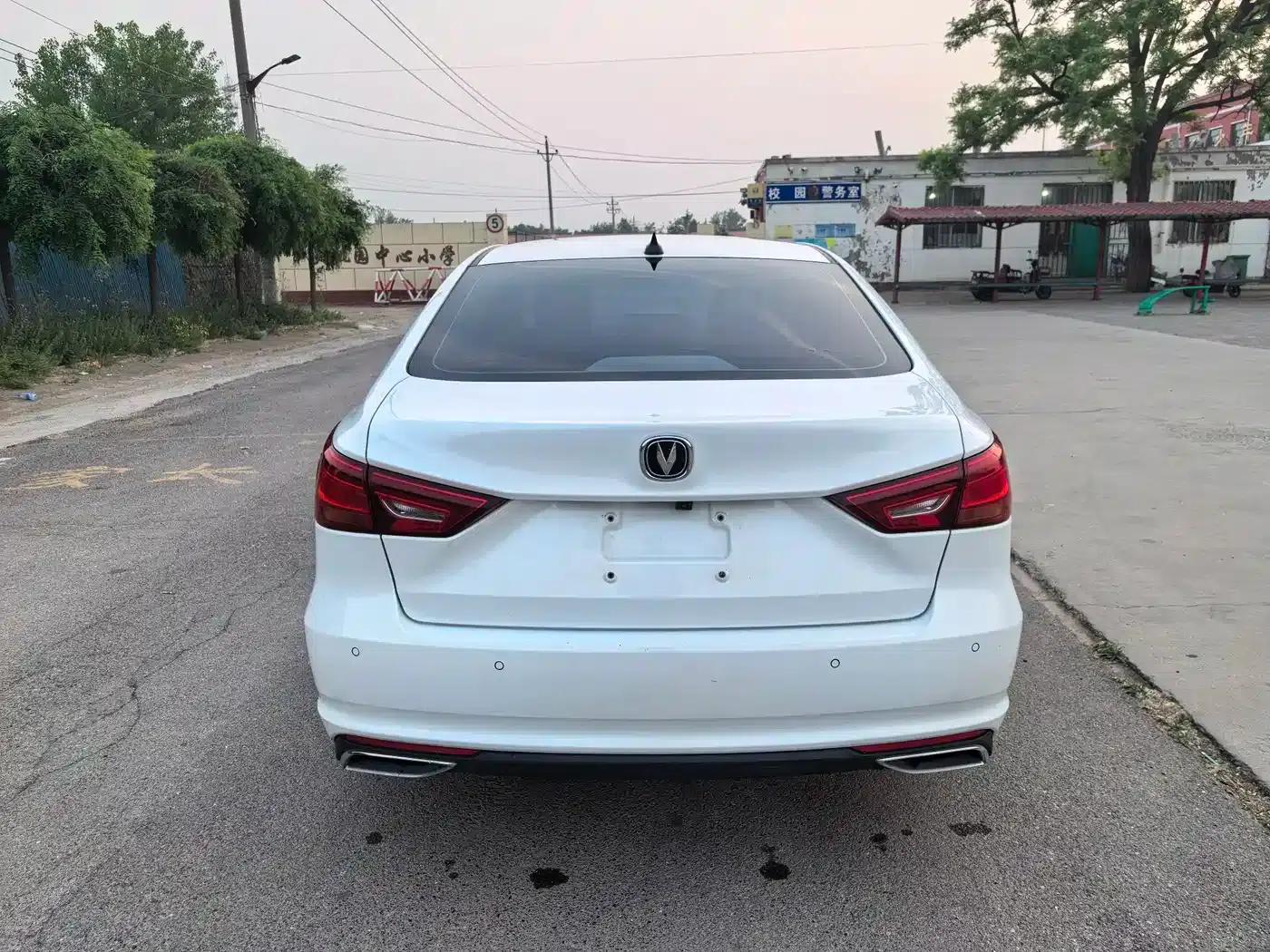 Ruicheng CC 2021 Blue Whale Edition 1.5T DCT Luxury — миниатюра 5