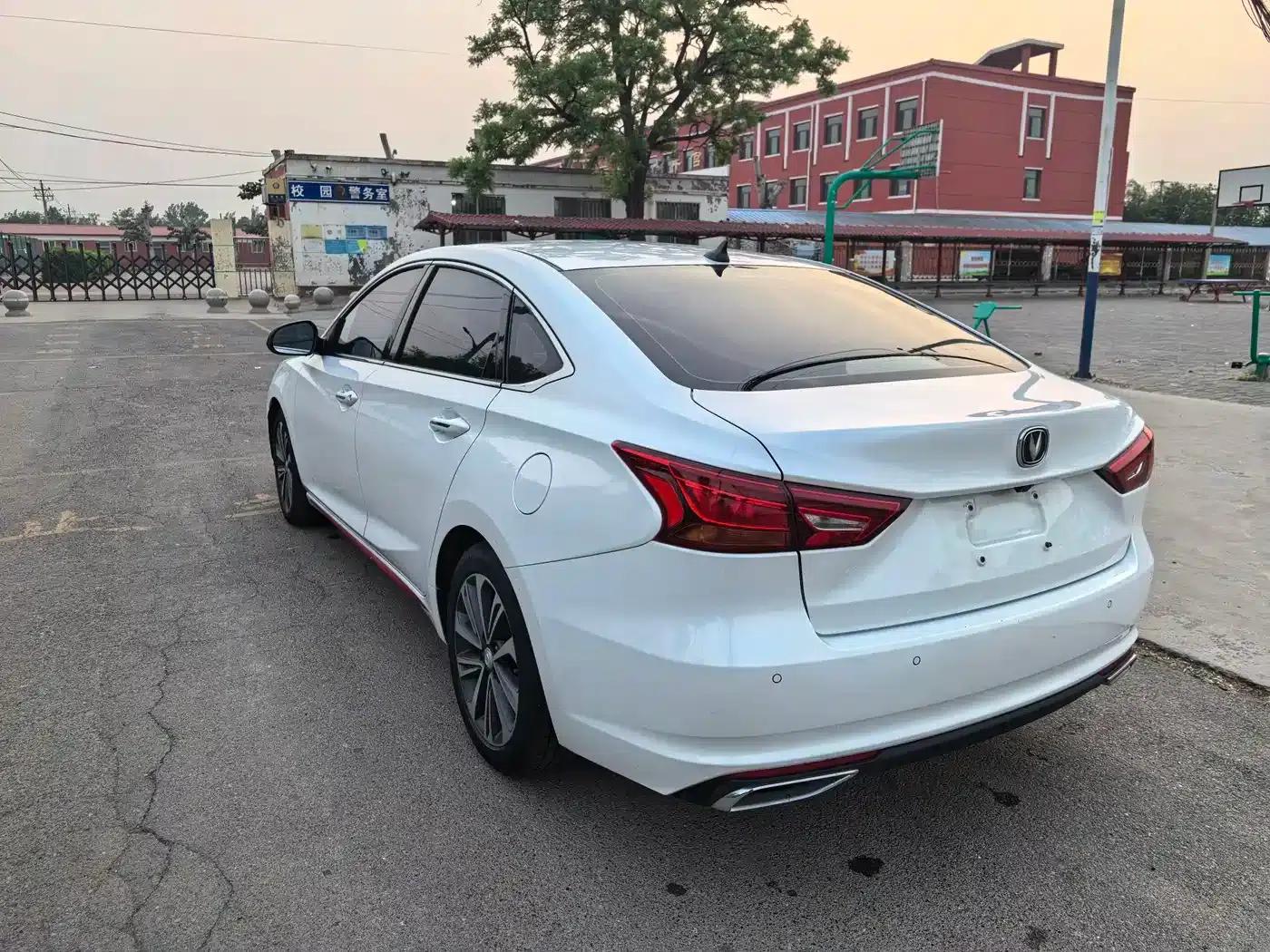 Ruicheng CC 2021 Blue Whale Edition 1.5T DCT Luxury — миниатюра 6