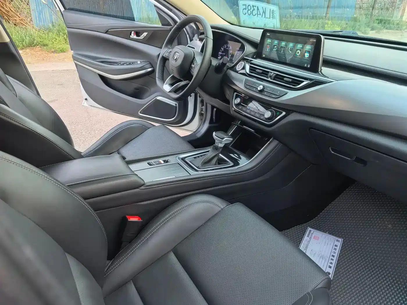 Ruicheng CC 2021 Blue Whale Edition 1.5T DCT Luxury — миниатюра 9