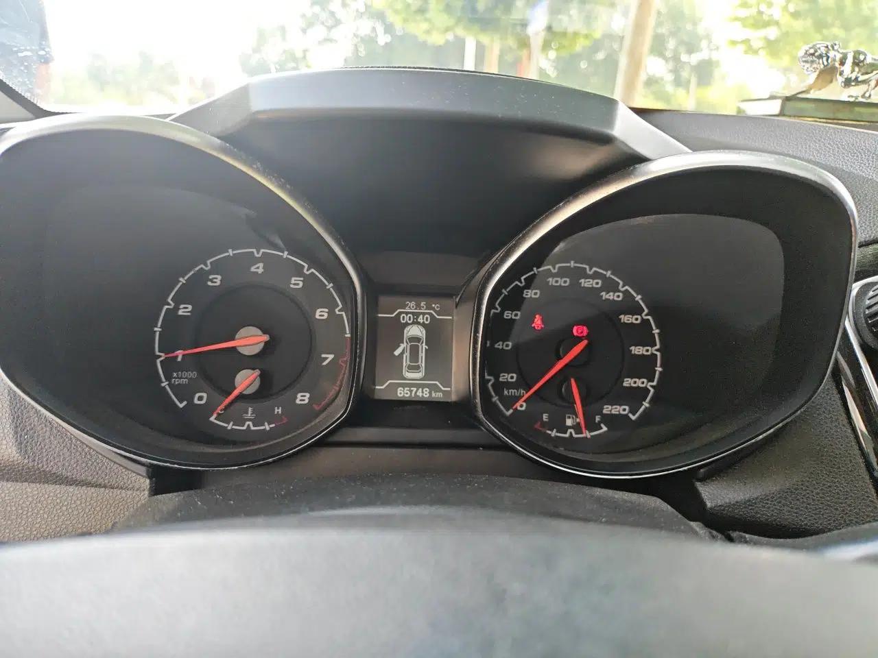 Chery Tiggo 5 2014 2.0L Manual - Family Deluxe Edition — миниатюра 12
