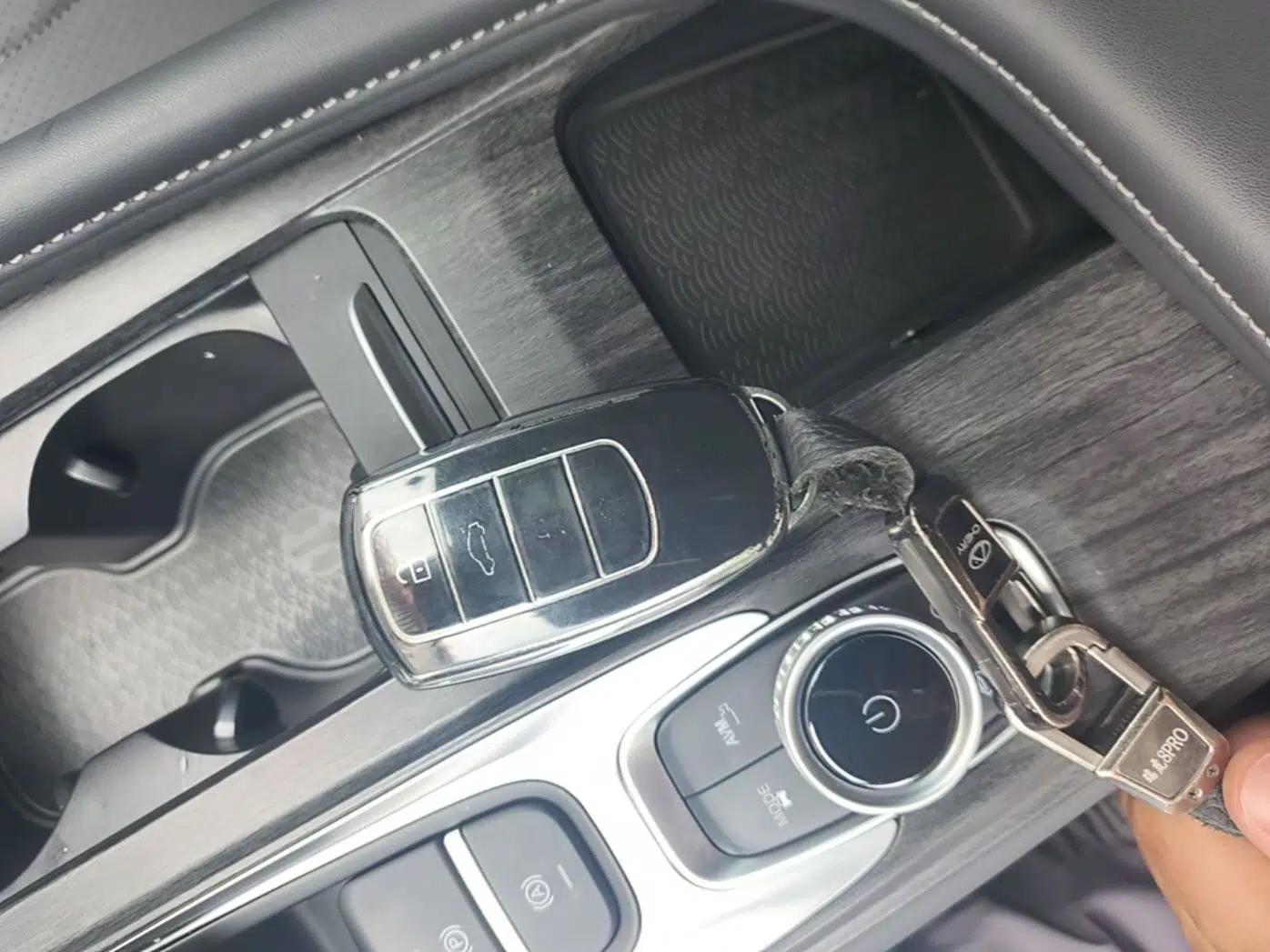 Chery Arrizo 8 PRO 2025 Pro 1.6T Luxury Model+ — миниатюра 12