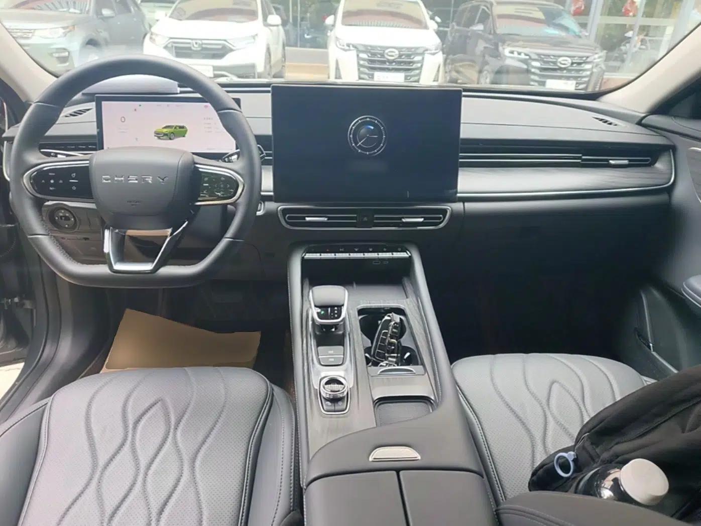 Chery Arrizo 8 PRO 2025 Pro 1.6T Luxury Model+ — миниатюра 13