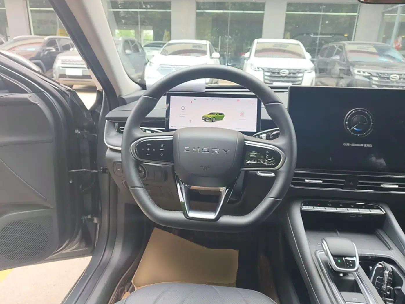 Chery Arrizo 8 PRO 2025 Pro 1.6T Luxury Model+ — миниатюра 14