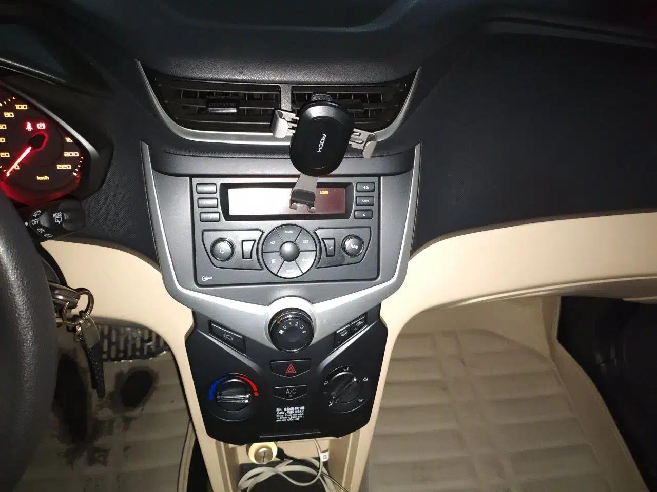 Chery Fengyun 2 2015 1.5L Manual New Edition — миниатюра 14