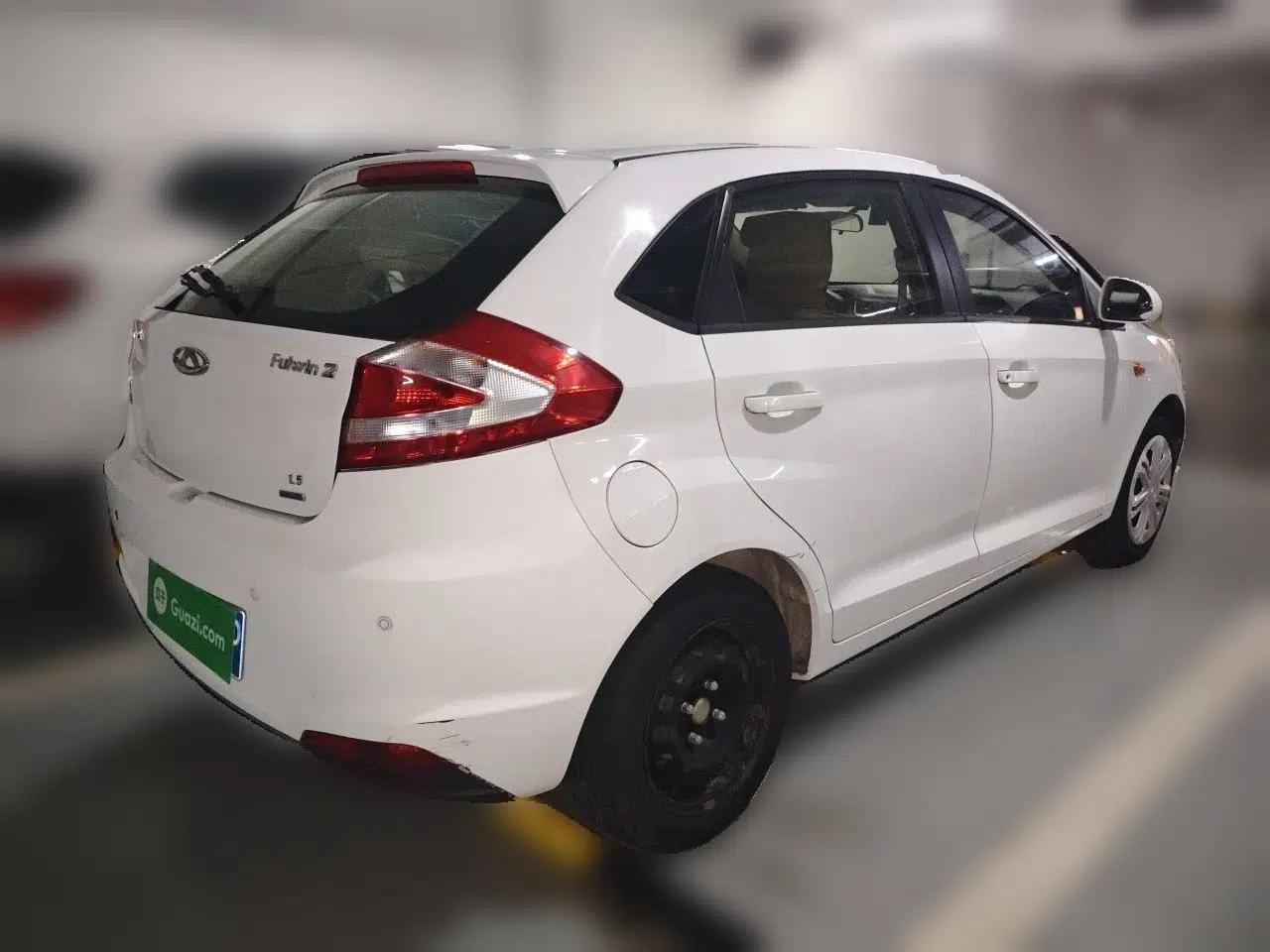 Chery Fengyun 2 2015 1.5L Manual New Edition — миниатюра 6