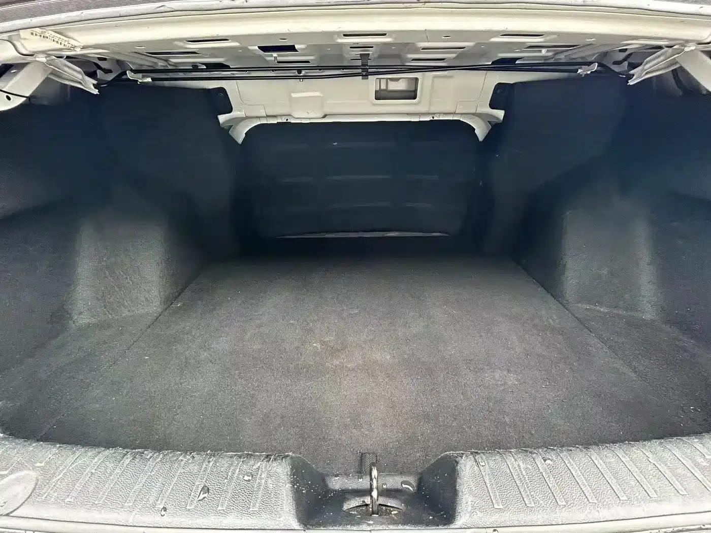 Changan Eado New Energy 2019 EV460 Smart Edition — миниатюра 12