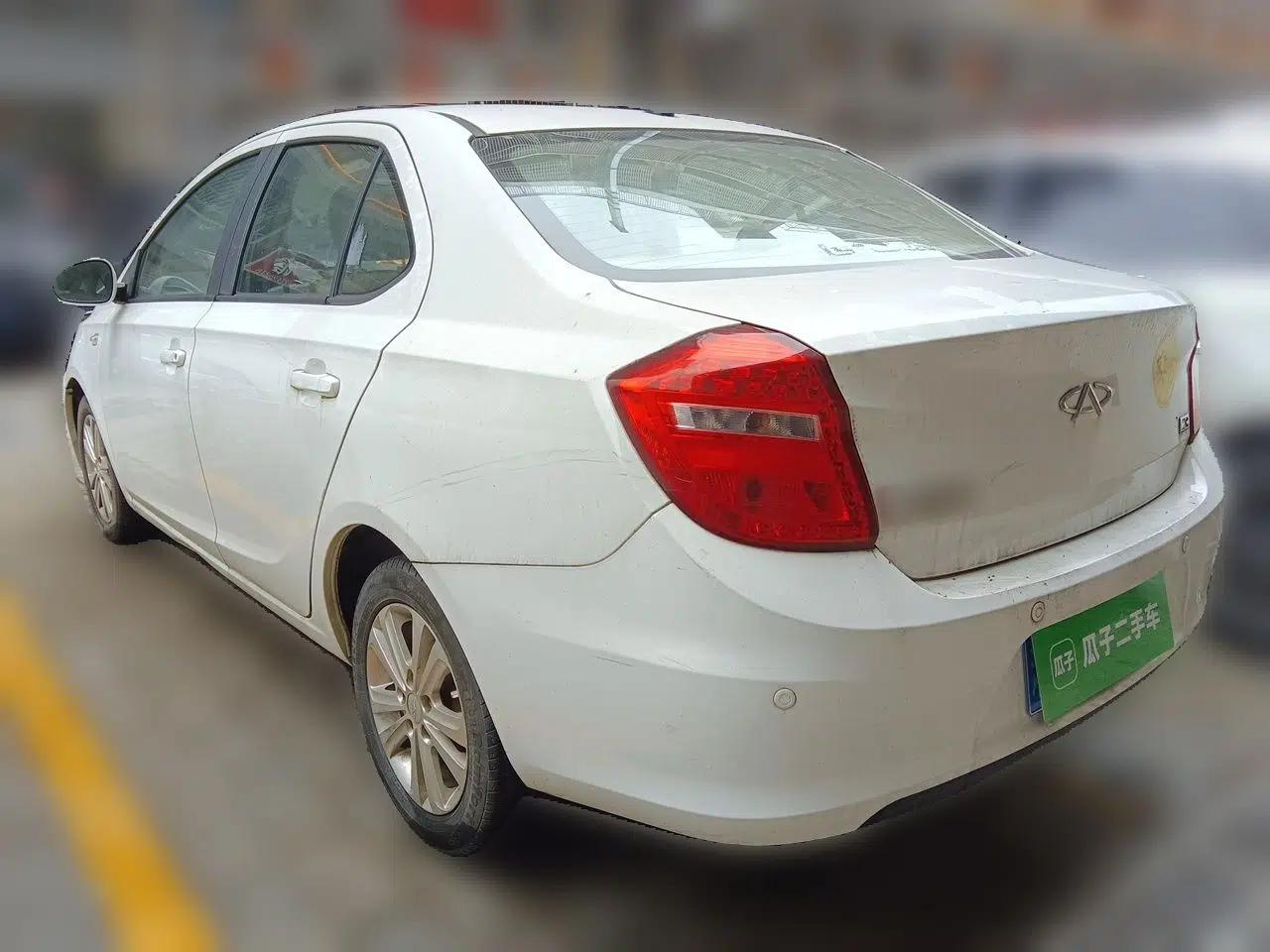 Chery E3 2013 1.5L Manual ZhiShang Model — миниатюра 4