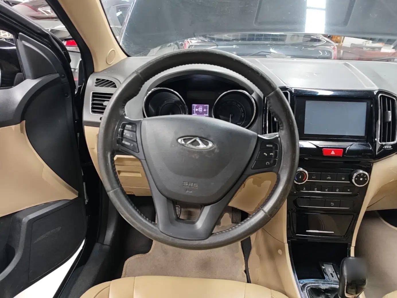 Chery E3 2015 1.5L Manual ZhiShang Model — миниатюра 14