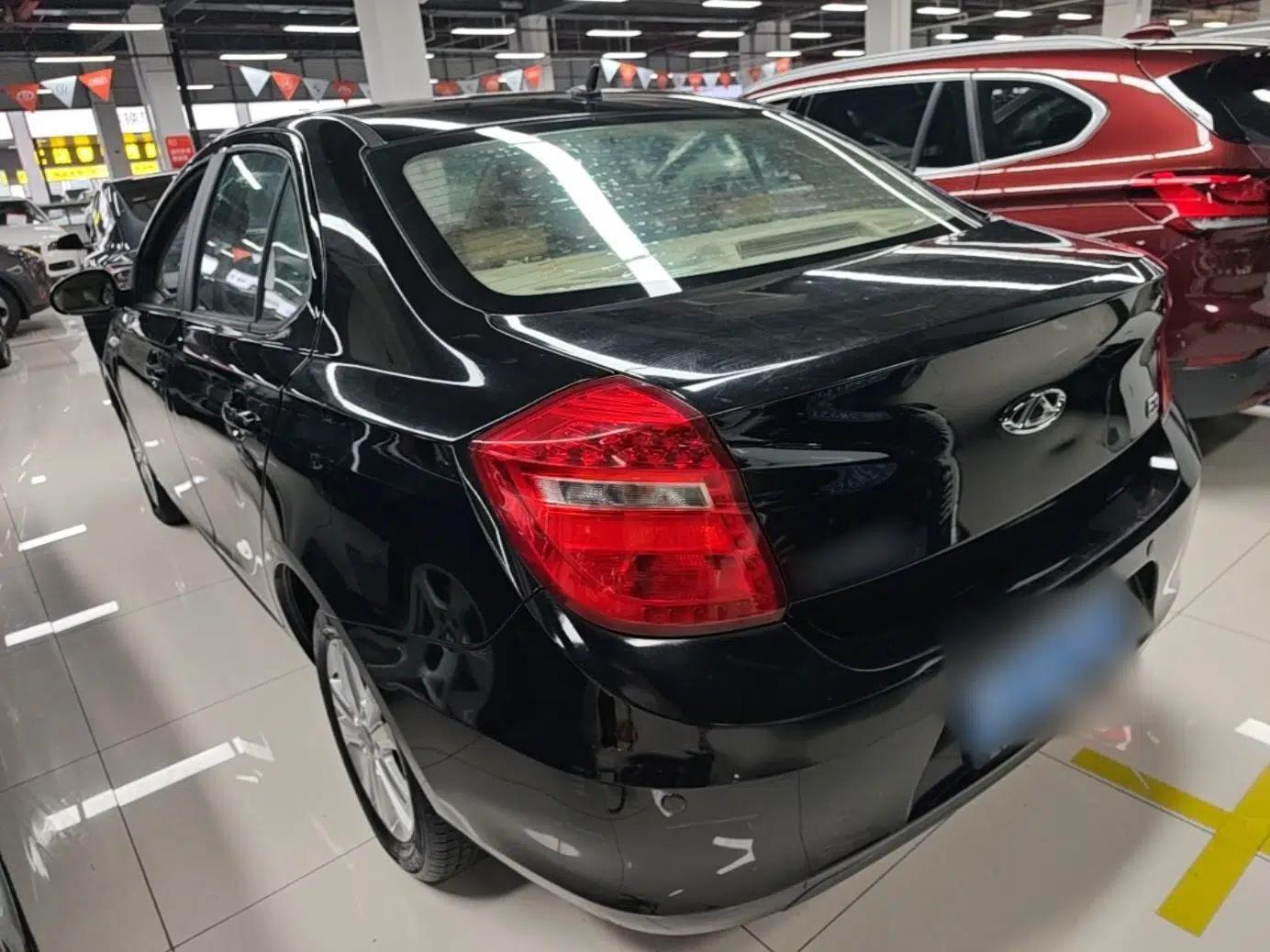 Chery E3 2015 1.5L Manual ZhiShang Model — миниатюра 4