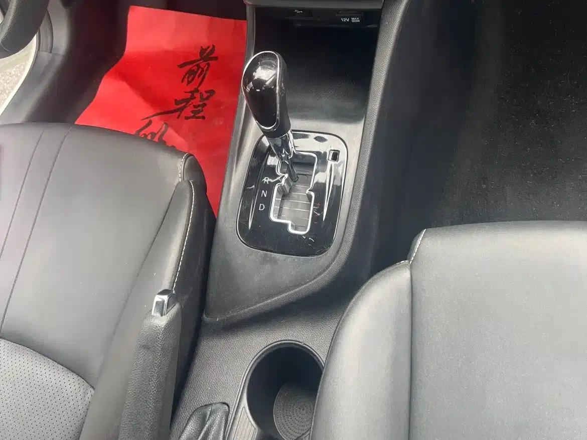 Yuexiang 2019 1.5L DCT Luxury Edition (National VI Emission Standard) — миниатюра 14