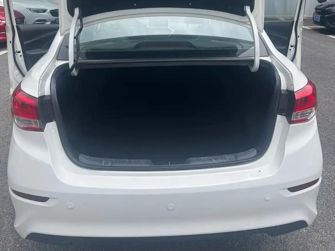Yuexiang 2019 1.5L DCT Luxury Edition (National VI Emission Standard) — миниатюра 15