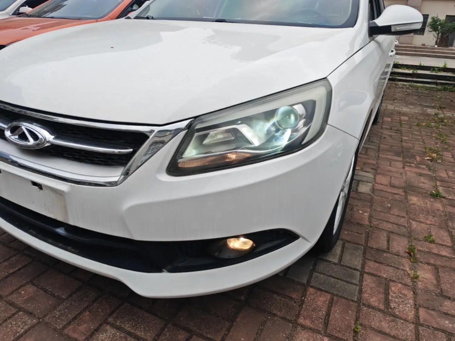 Chery Arrizo 7 2015 1.6L Manual ZhiShang Edition — миниатюра 9