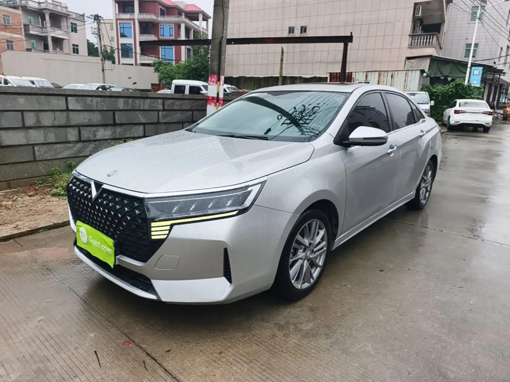 Venucia D60 2021 PLUS 1.6L XV CVT Smart Edition — миниатюра 1