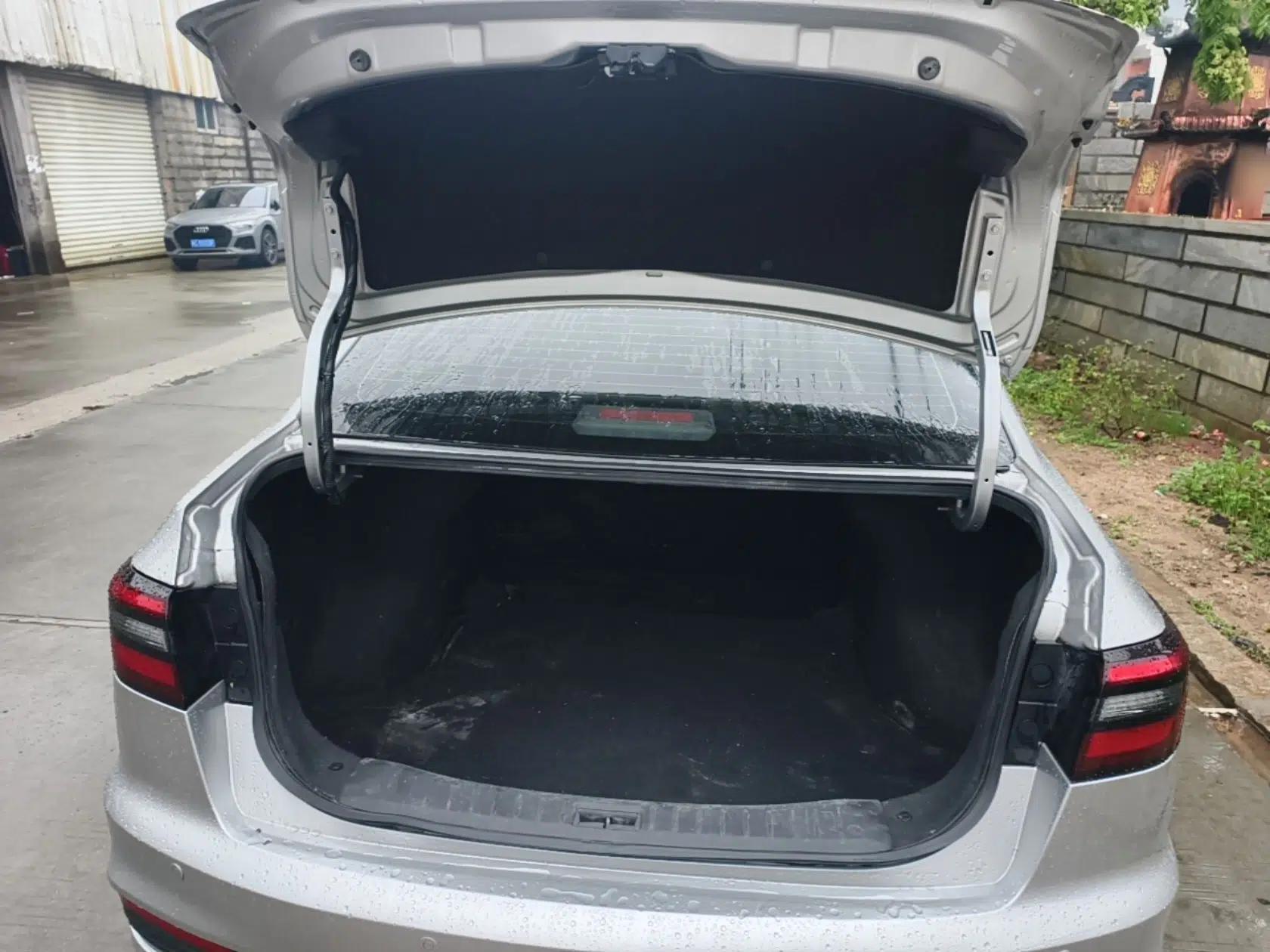 Venucia D60 2021 PLUS 1.6L XV CVT Smart Edition — миниатюра 22