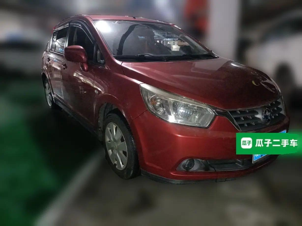 Venucia R50 2013 1.6L Manual Fashion Edition — миниатюра 3