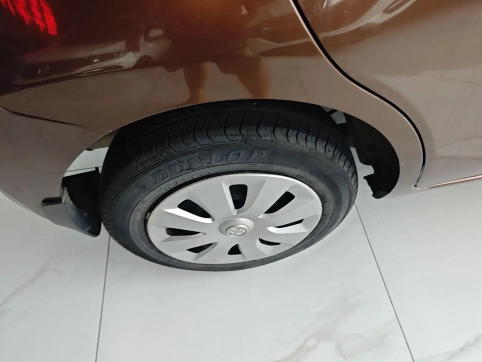 Venucia R30 2014 1.2L Manual Enjoyment Edition — миниатюра 10