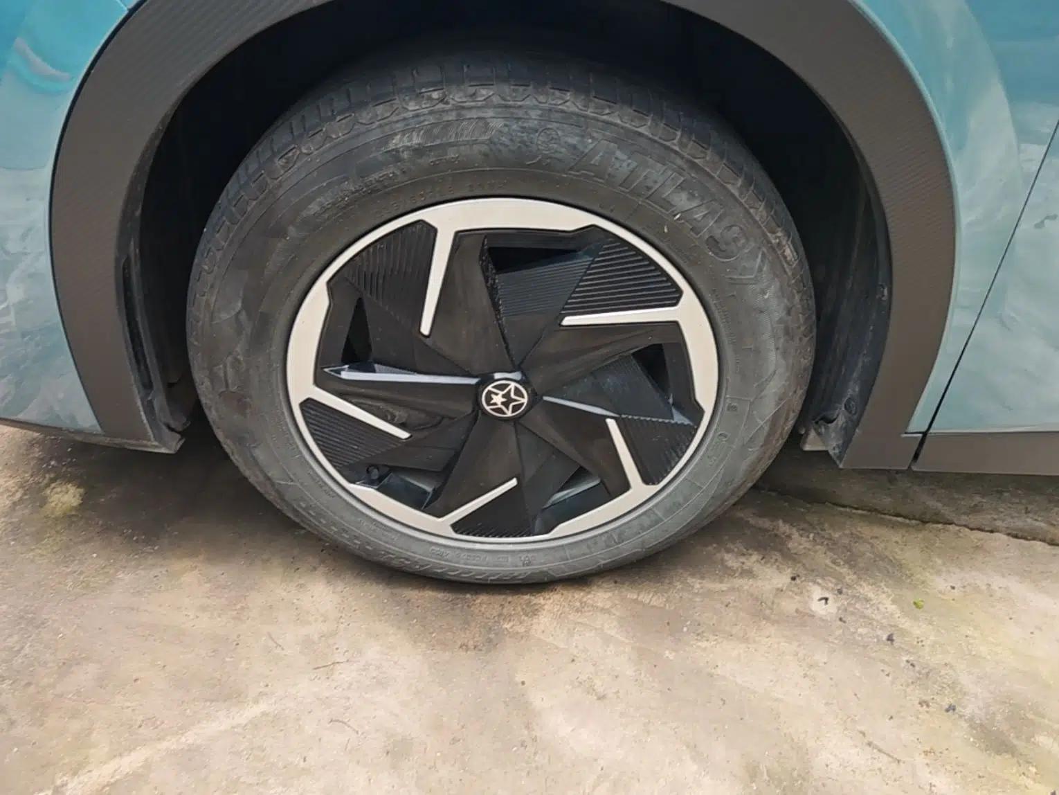 Venucia VX6 2023 520 Air — миниатюра 8