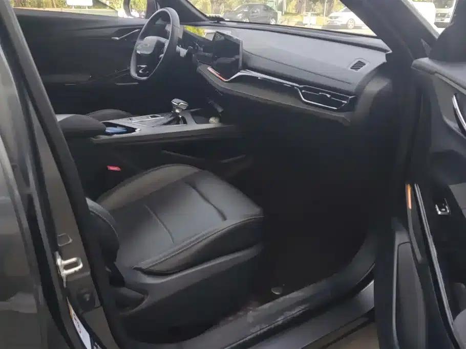 Changan Oushang X5 PLUS 2023 Facelift 1.5T DCT Pioneer Edition — миниатюра 8