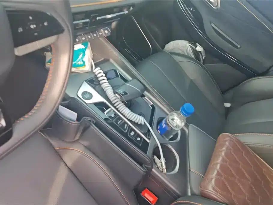 Changan Oushang X7 PLUS 2023 Enjoy Edition 1.5T Automatic Navigation Model 7-Seater — миниатюра 16