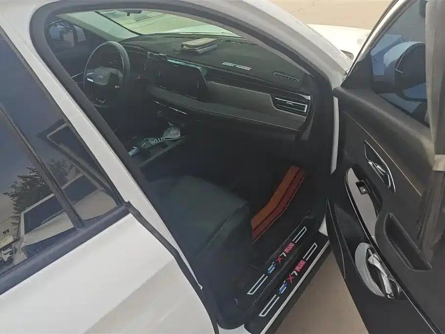 Changan Oushang X7 PLUS 2023 Enjoy Edition 1.5T Automatic Navigation Model 7-Seater — миниатюра 8