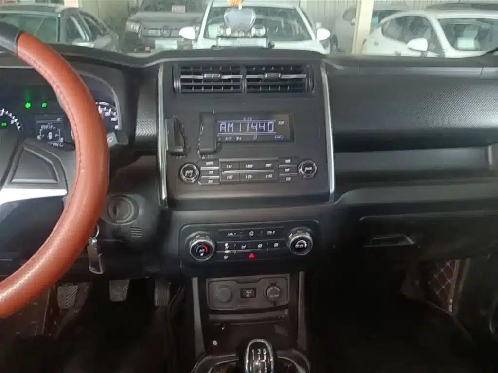 Changan Oushang X70A 2018 Model 1.5L Manual Standard Edition — миниатюра 13