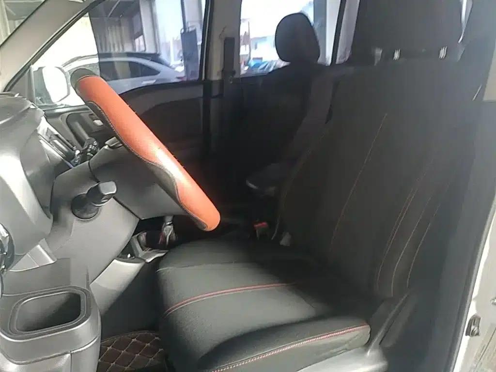 Changan Oushang X70A 2018 Model 1.5L Manual Standard Edition — миниатюра 15
