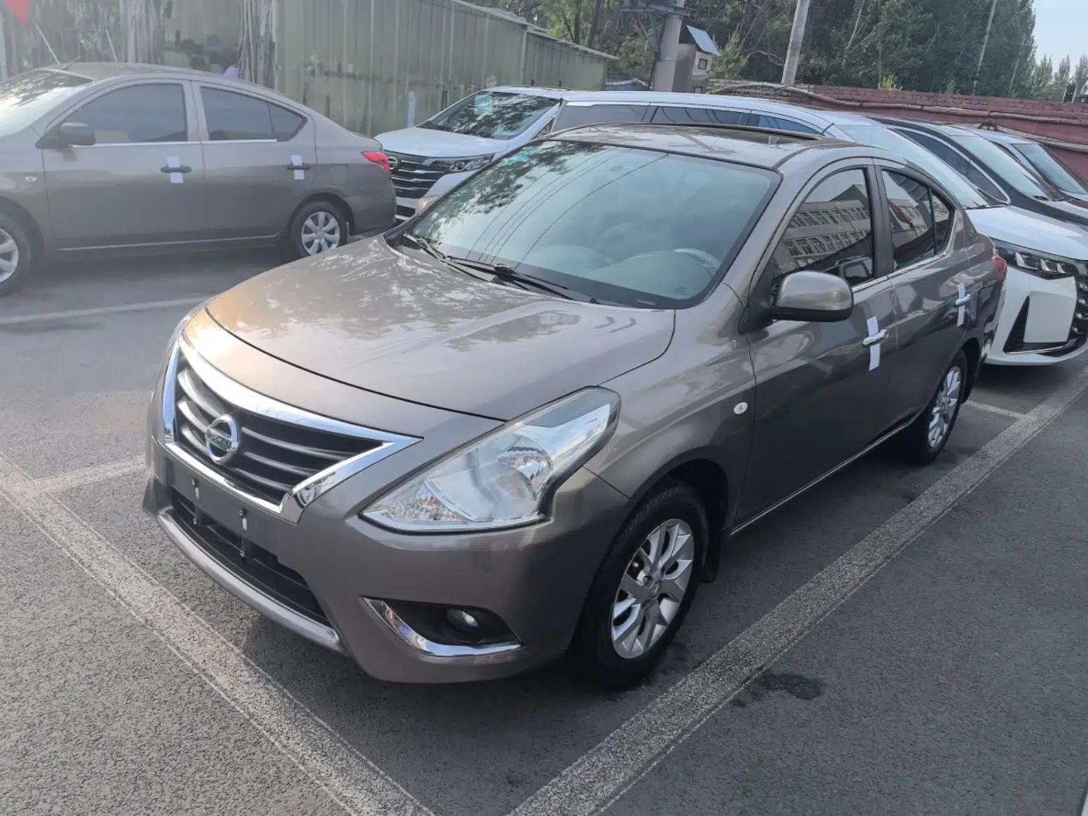 Nissan Sunny 2014 1.5XL Manual Deluxe Edition — миниатюра 1