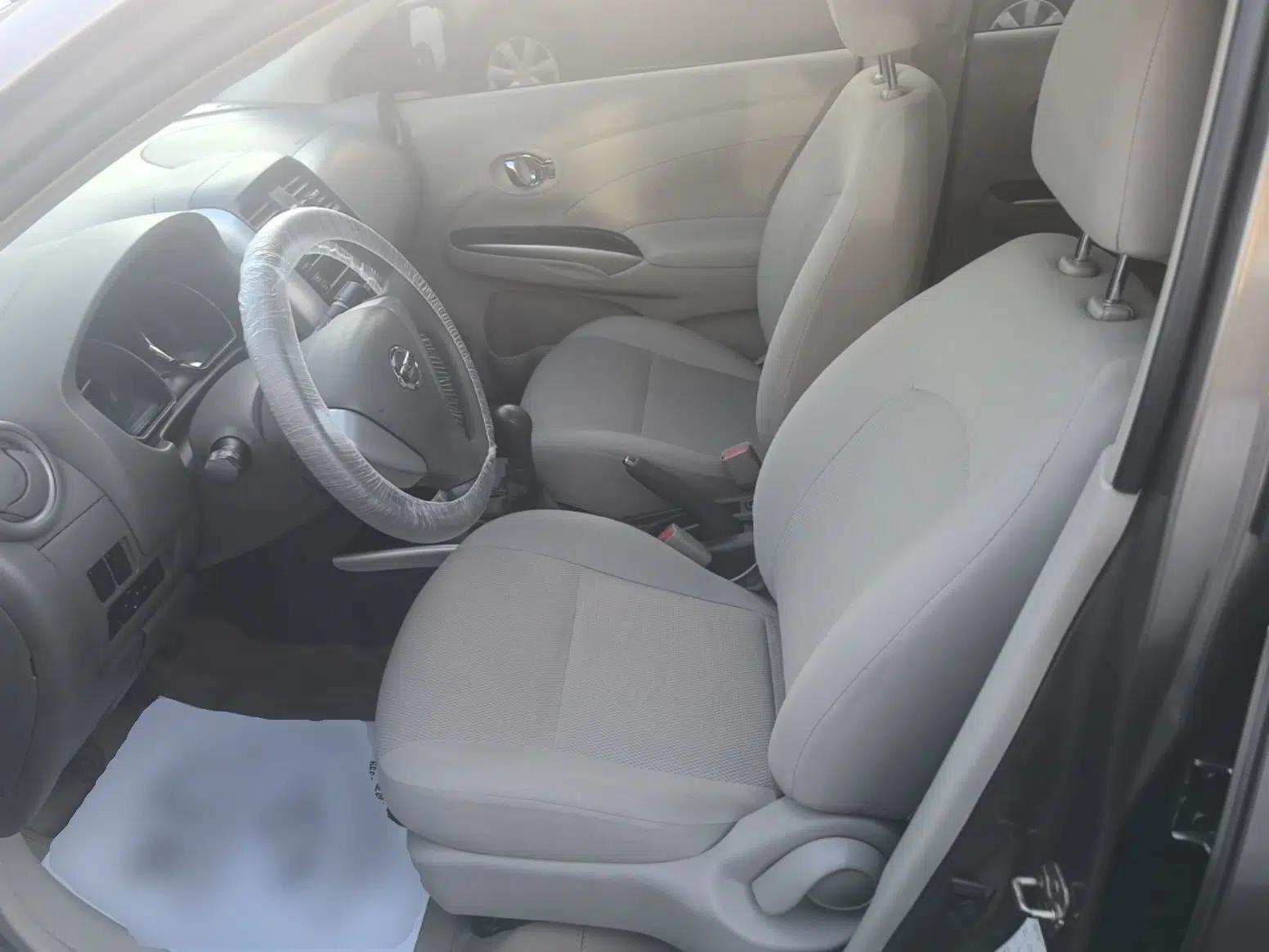 Nissan Sunny 2014 1.5XL Manual Deluxe Edition — миниатюра 18