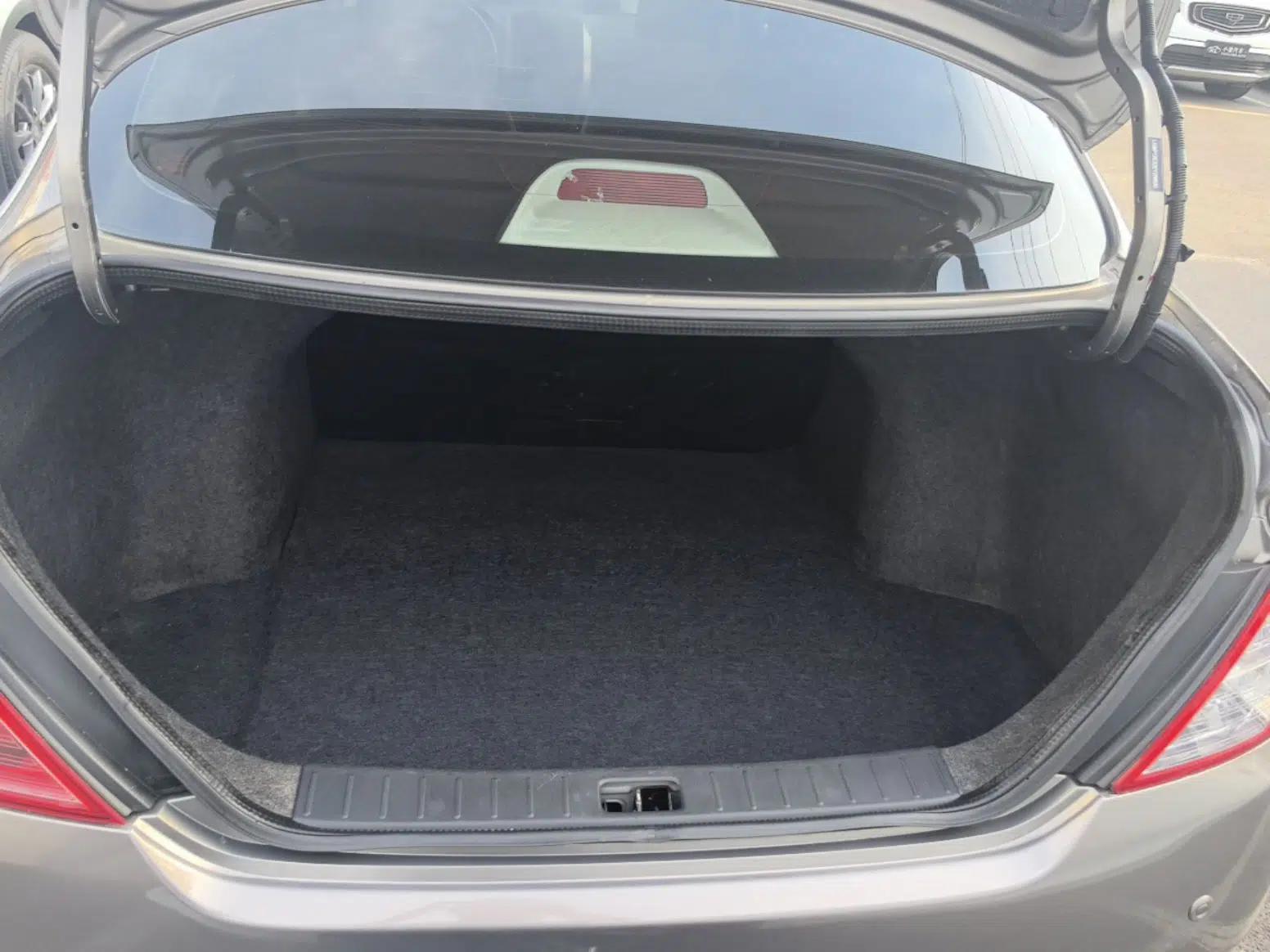 Nissan Sunny 2014 1.5XL Manual Deluxe Edition — миниатюра 22