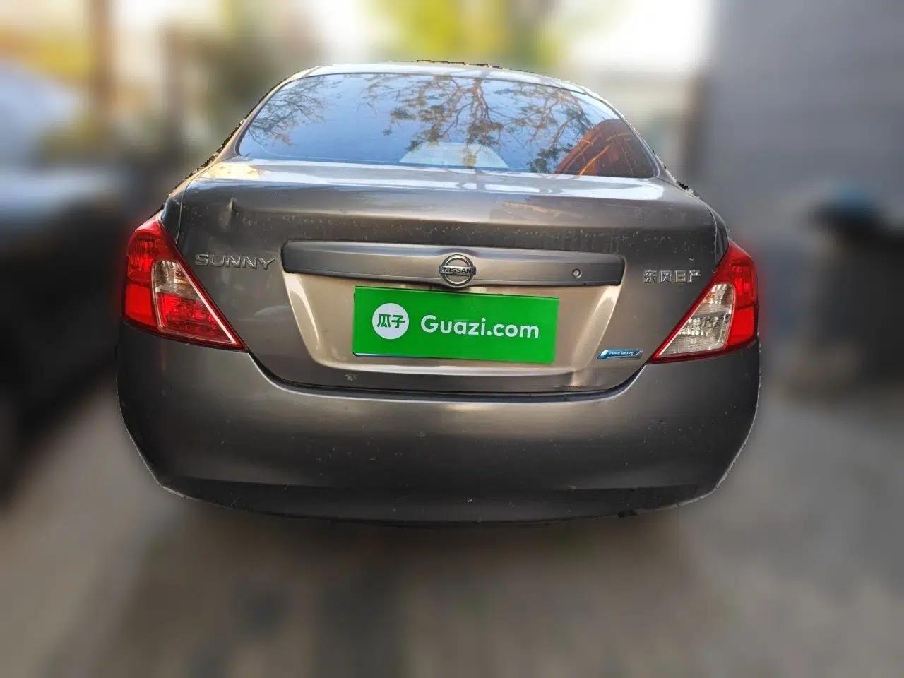 Nissan Sunny 2011 1.5XE Manual Comfort Edition — миниатюра 5