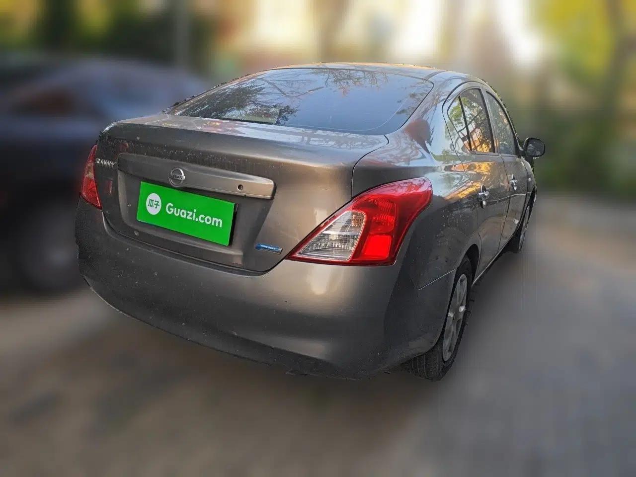 Nissan Sunny 2011 1.5XE Manual Comfort Edition — миниатюра 6