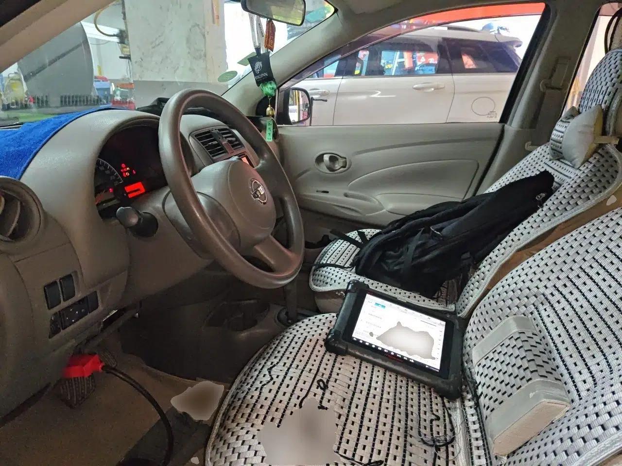 Nissan Sunny 2011 1.5XE CVT Comfort Edition — миниатюра 16