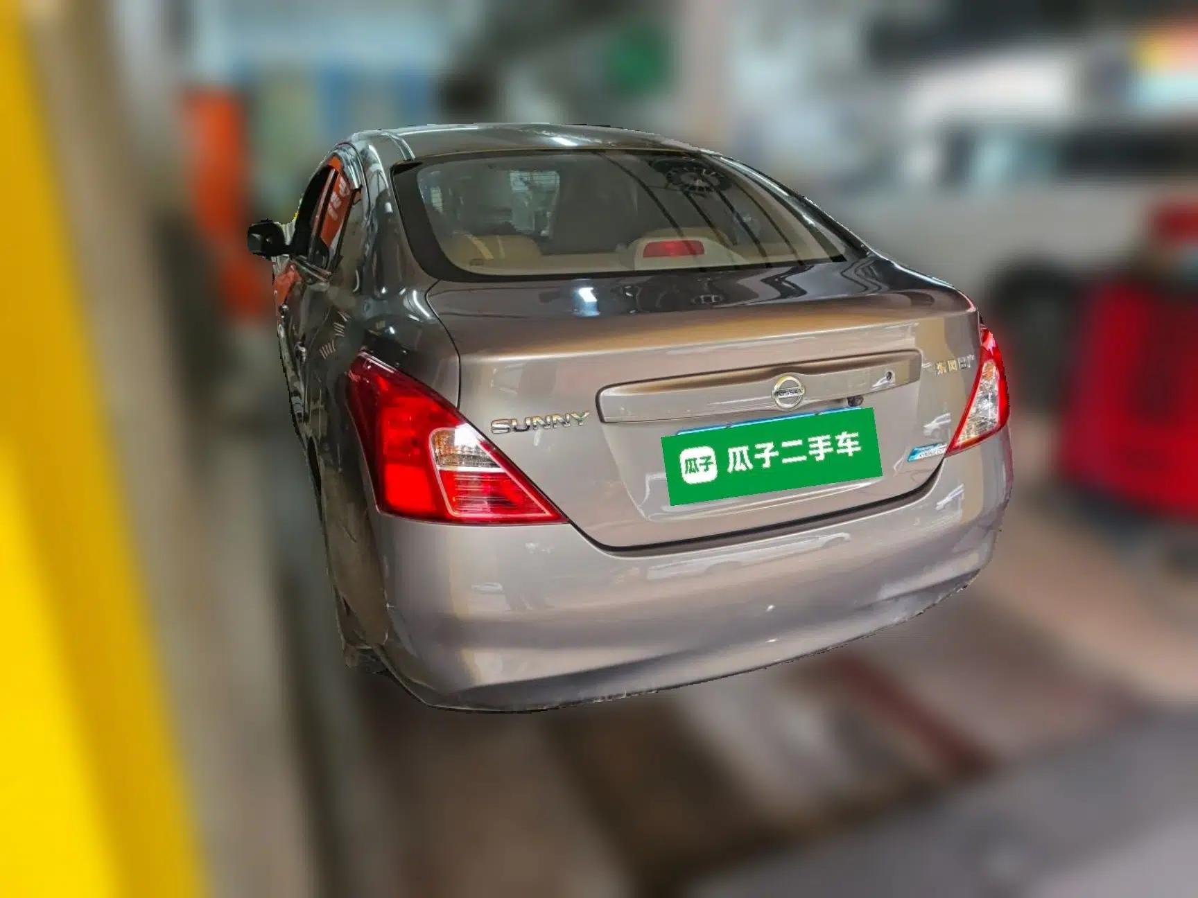 Nissan Sunny 2011 1.5XE CVT Comfort Edition — миниатюра 4