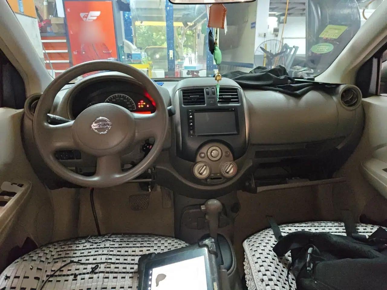 Nissan Sunny 2011 1.5XE CVT Comfort Edition — миниатюра 10