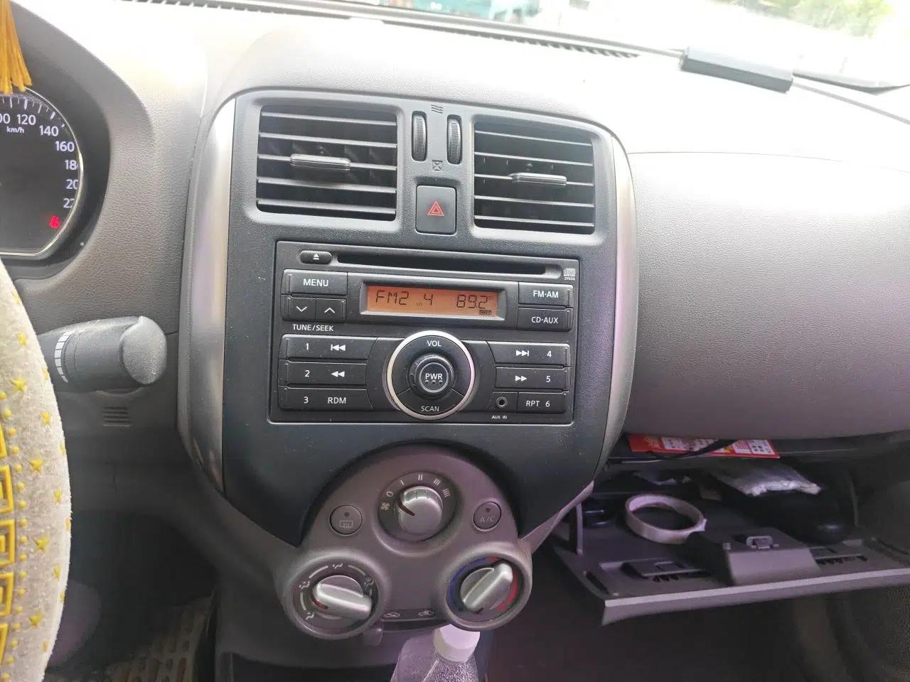 Nissan Sunny 2011 1.5XL CVT Luxury Edition — миниатюра 14