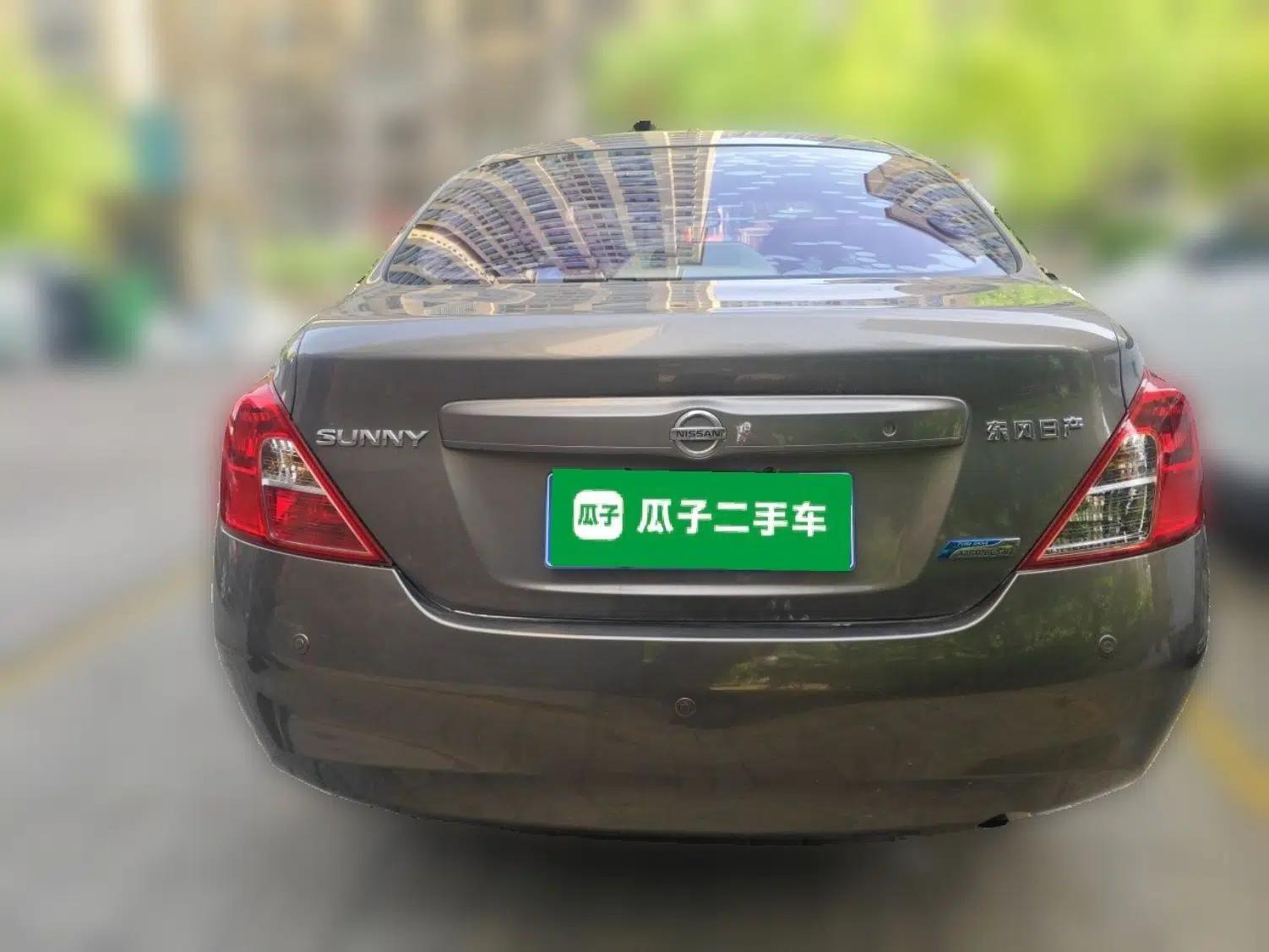 Nissan Sunny 2011 1.5XL CVT Luxury Edition — миниатюра 5