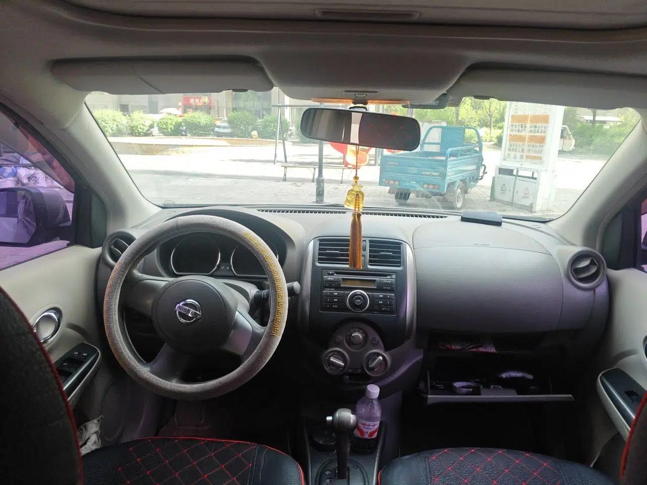 Nissan Sunny 2011 1.5XL CVT Luxury Edition — миниатюра 10