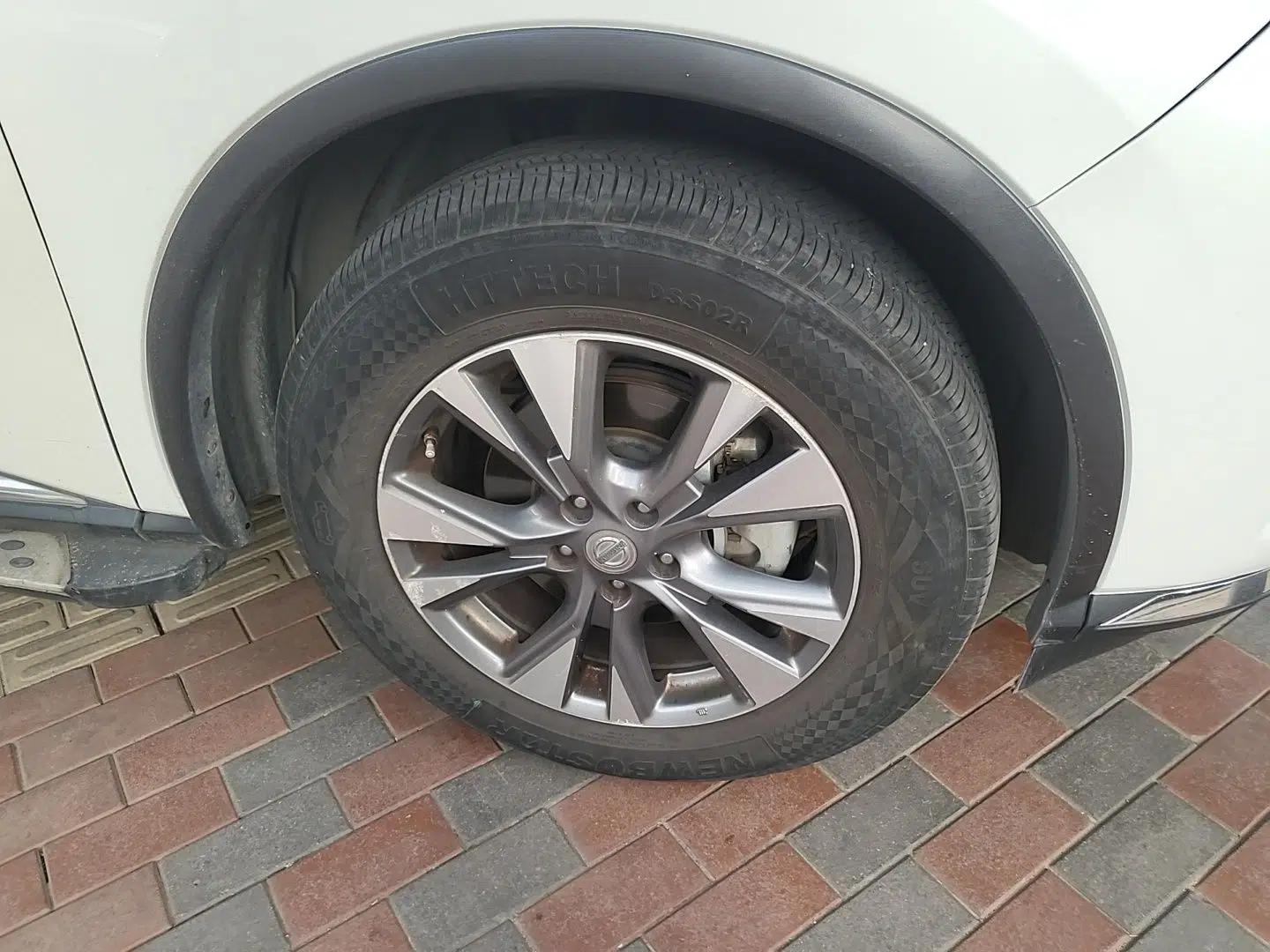 Nissan Murano 2015 2.5L XL Two-Wheel Drive Smart Edition — миниатюра 8