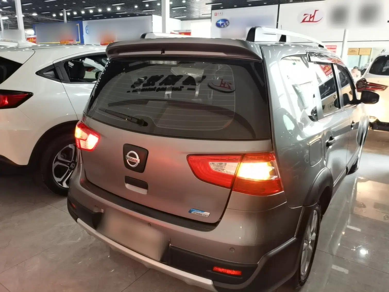 Nissan Livina 2013 Jinrui 1.6XL CVT Comfort Edition — миниатюра 5