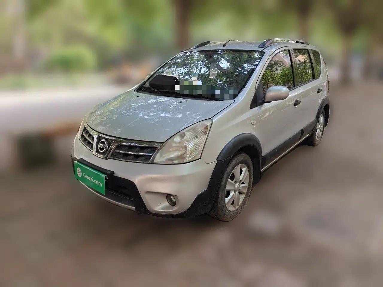 Nissan Livina 2010 JINRUI Edition 1.6L Automatic Standard Model — миниатюра 1