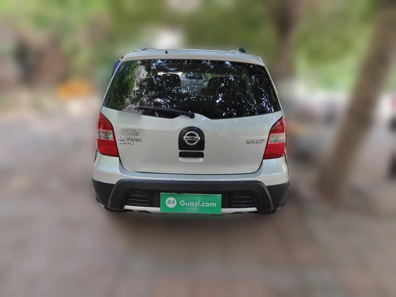 Nissan Livina 2010 JINRUI Edition 1.6L Automatic Standard Model — миниатюра 5