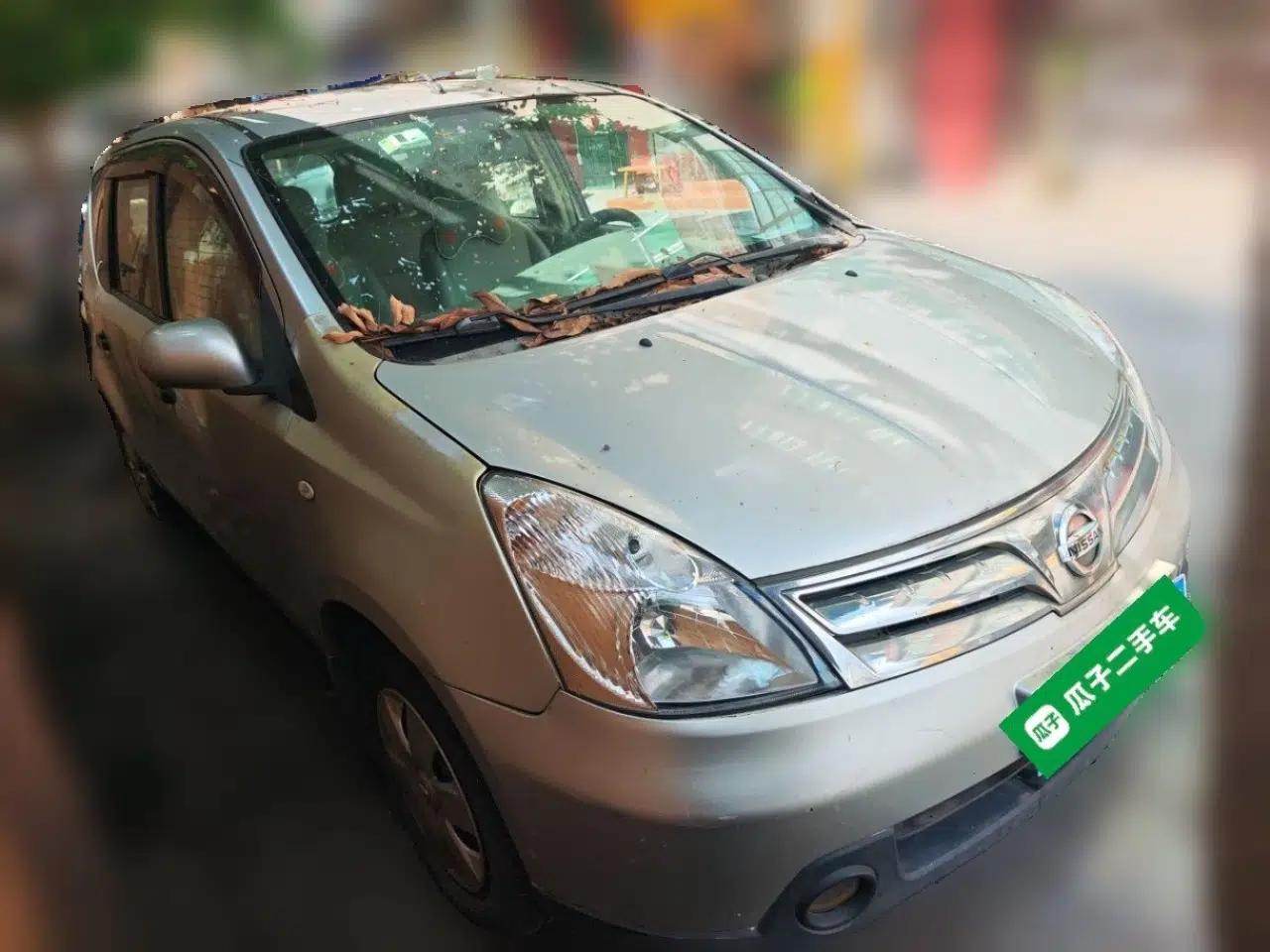 Nissan Livina 2010 Jingyue Edition 1.6L Manual All-Around Model — миниатюра 3